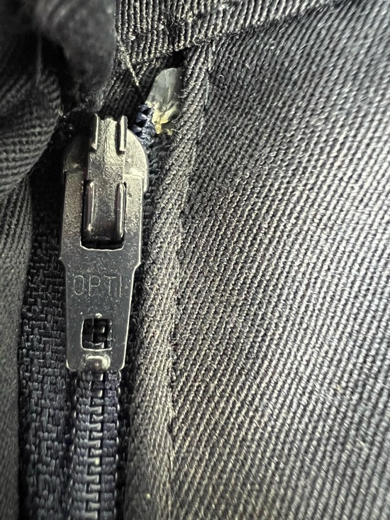 Vtg 80s W German navy wool blend wide leg cropped pleated old money culottes 4 - Picture 12 of 17